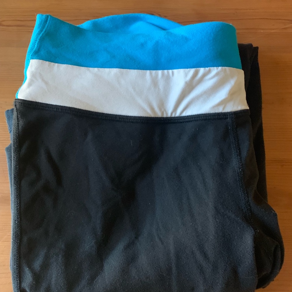 Lululemon yoga pants